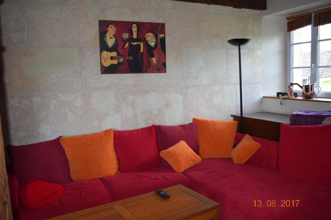 Au Calme Bed and Breakfast Houssay  Εξωτερικό φωτογραφία